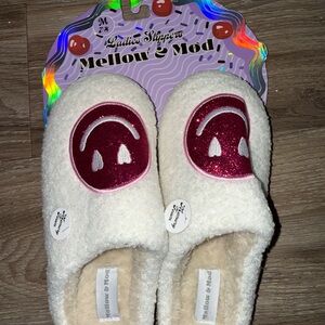 Women's White and Pink Slippers